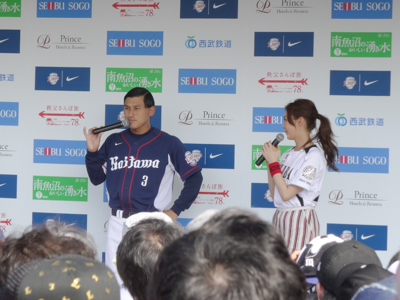 トークショー