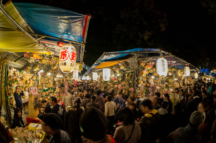 花園神社 酉の市 二の酉 本祭 で熊手を買ったっ As Usual