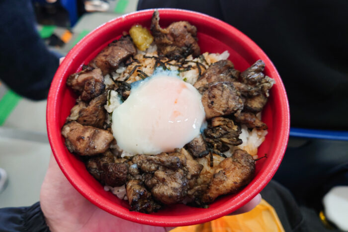 鶏炭火焼き丼