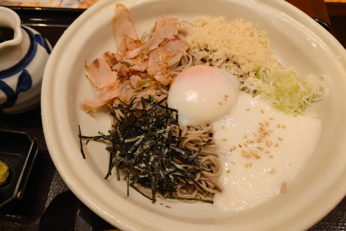 冷し月見山かけそば