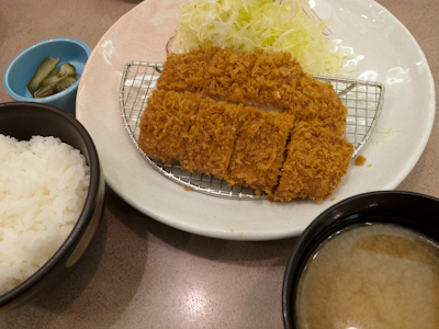 とんかつ「いな葉」