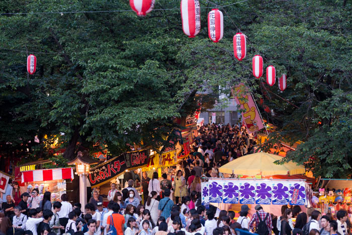 花園神社