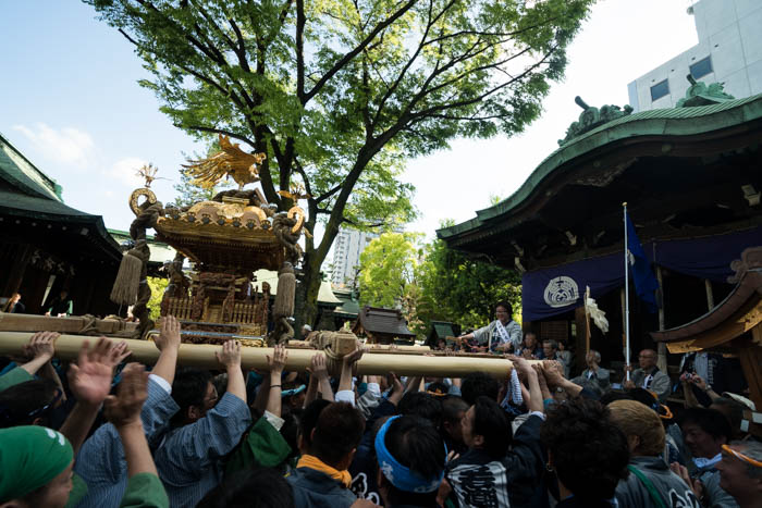 鉄砲洲稲荷御鎮座千百七十五年例大祭で連合渡御を見てきましたっ！