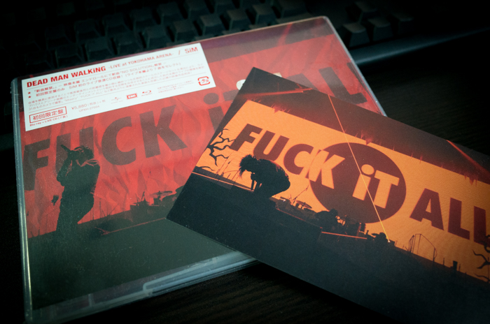 SiM「DEAD MAN WALKiNG -LiVE at YOKOHAMA ARENA-」(4月26日発売)が届いたっ！