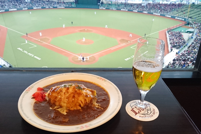 ふわとろビーフオムライスカレー