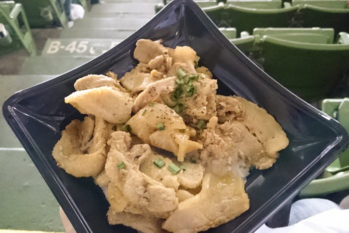 バーベキューポーク丼