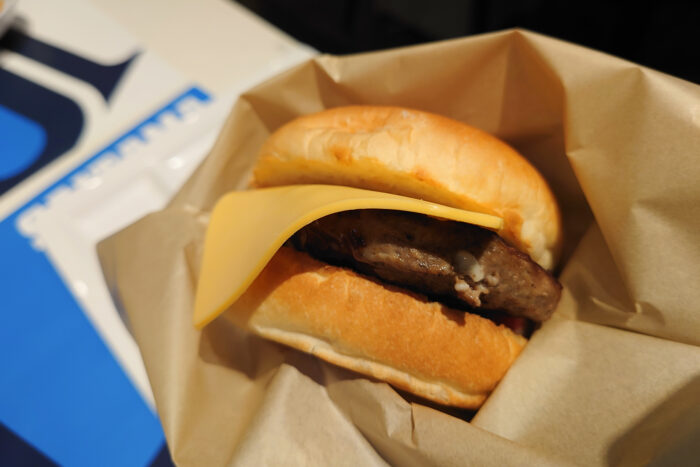 LIONS DINER BIGFLAG