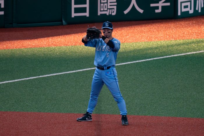 外崎 修汰