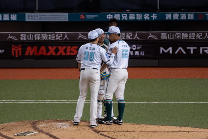 呉念庭