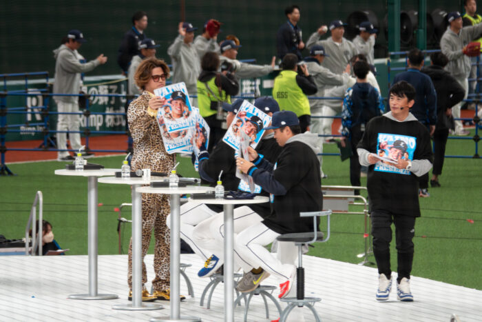 甲斐野央投手プレゼンツステージ